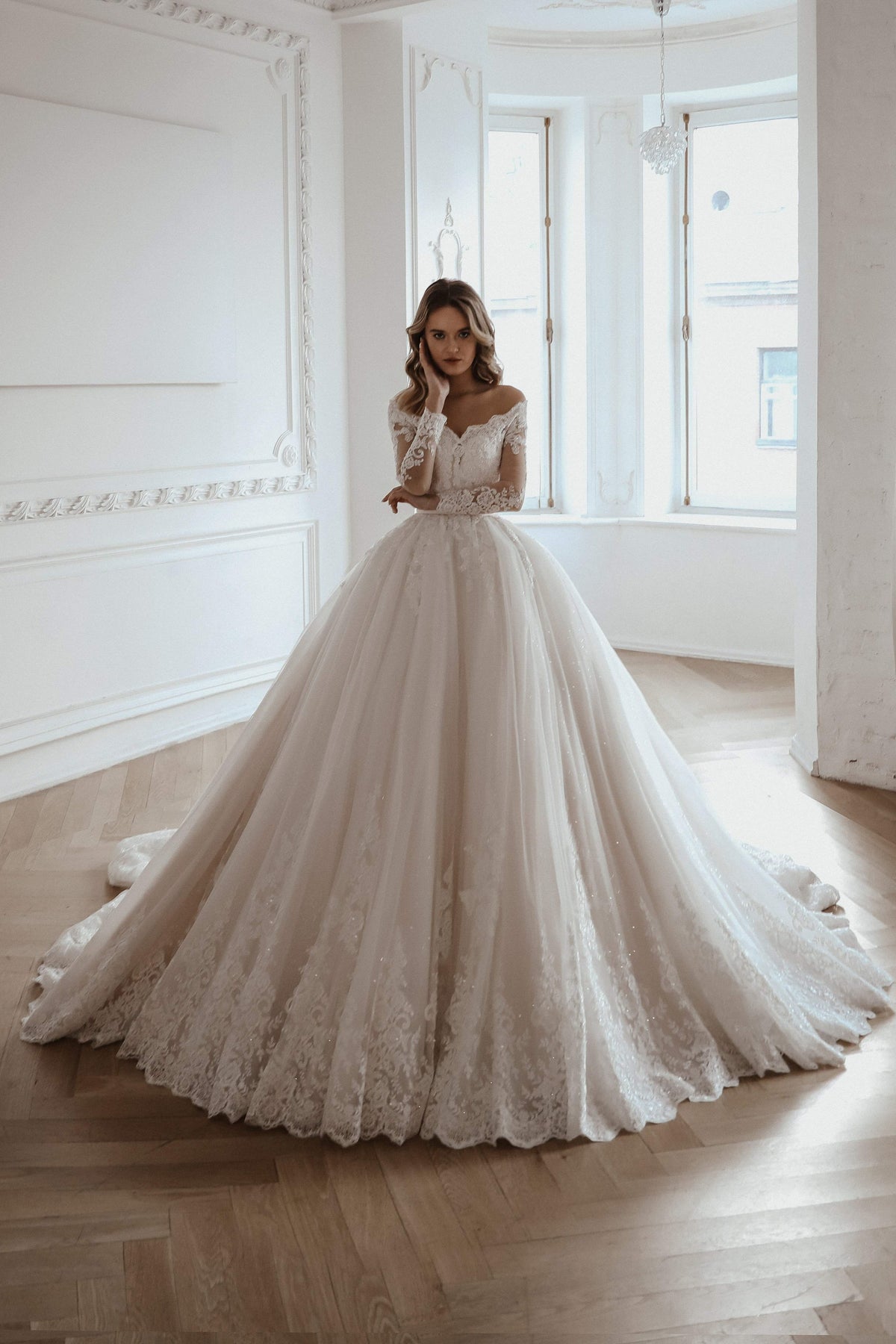 Olivia Bottega Elizabett Wedding Dress