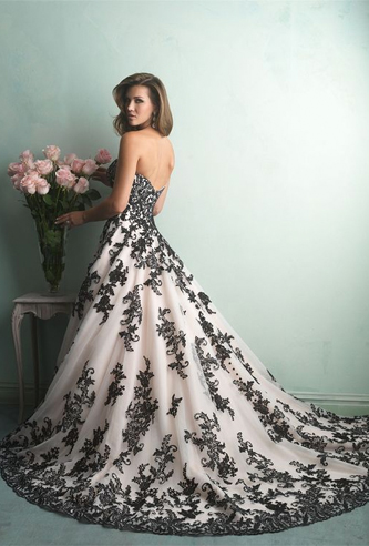 Allure 9150 wedding dress | PreOwnedWeddingDresses.com