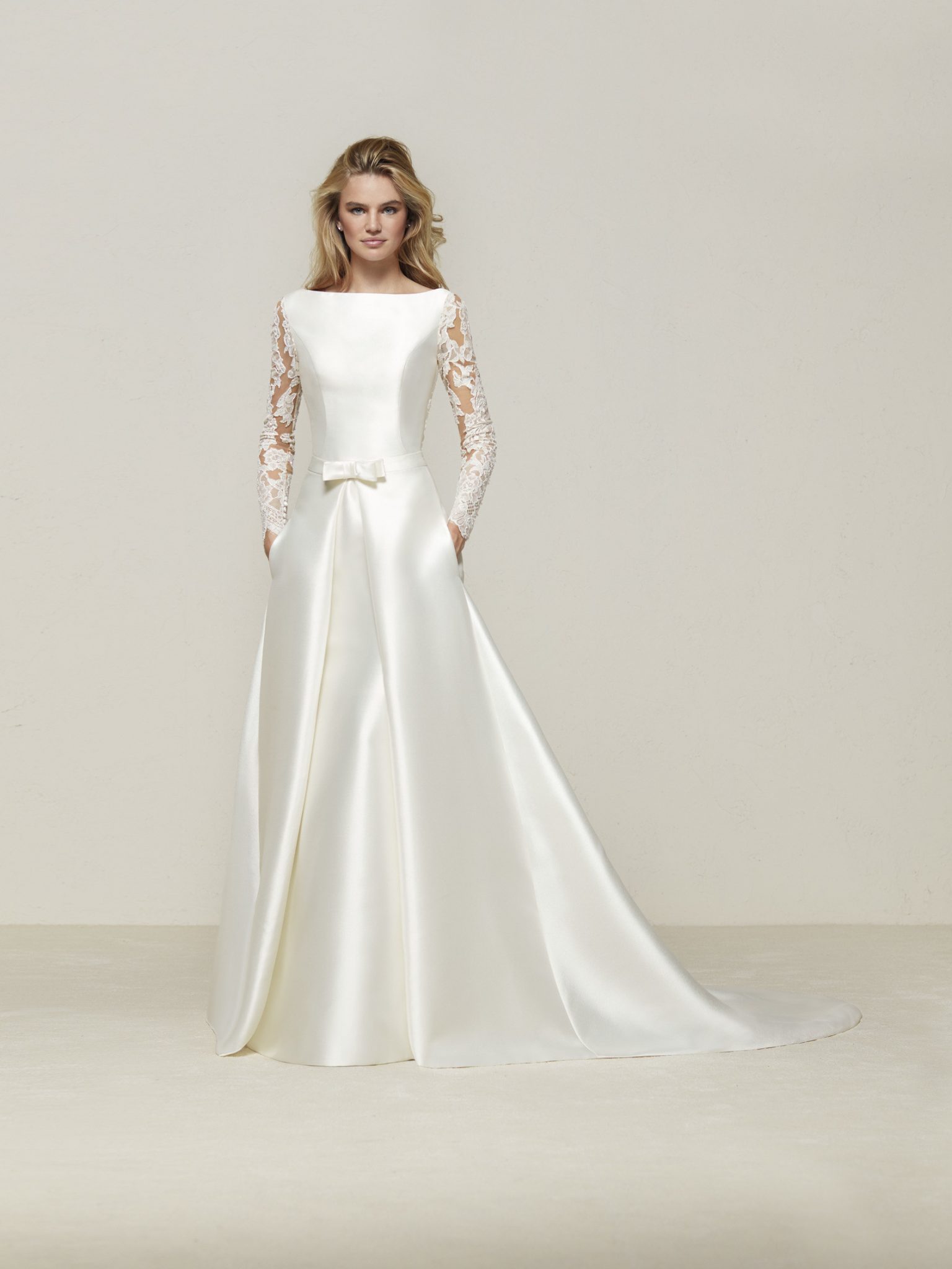 drales by pronovias wedding gown