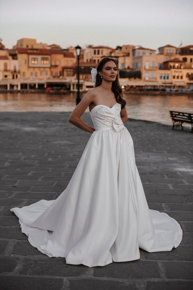 Milla Nova, Asteria Wedding Dress
