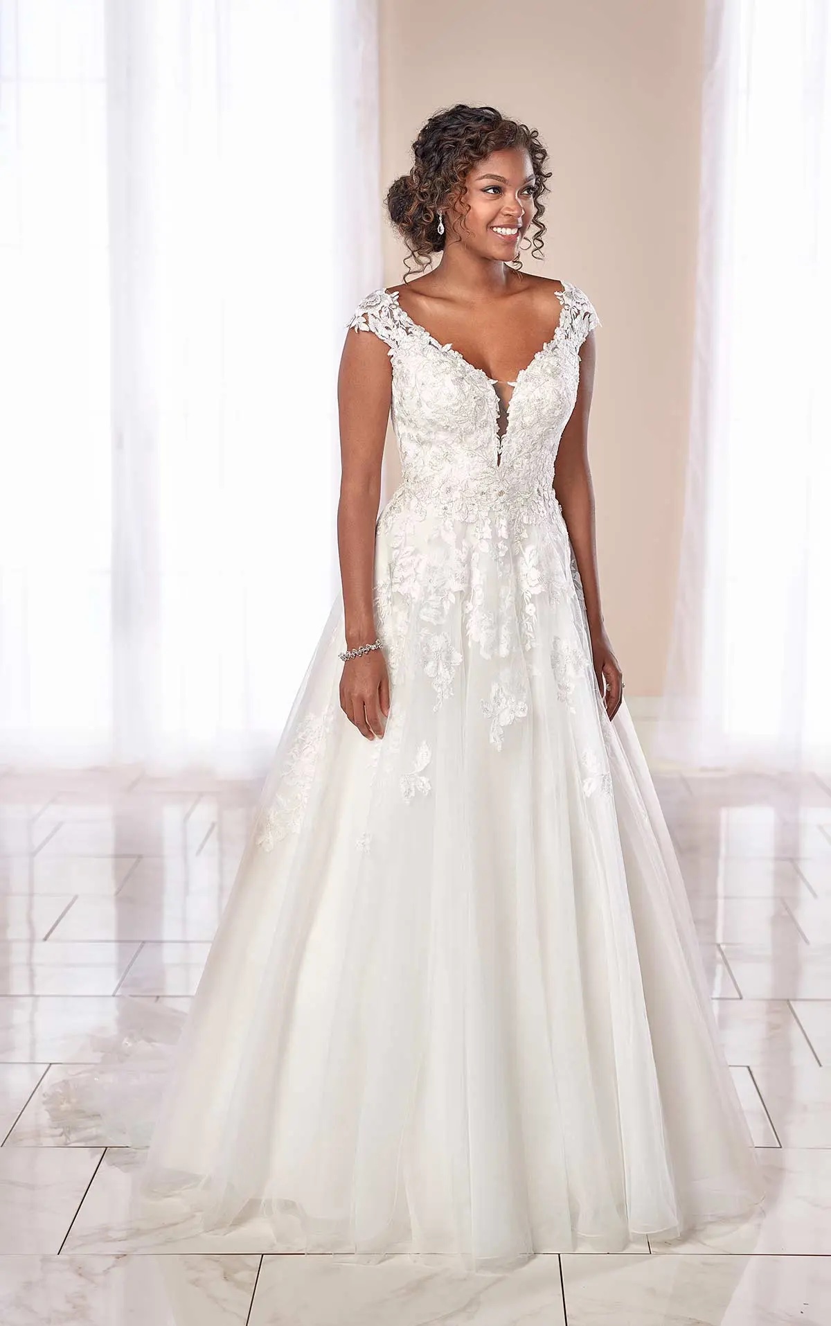 Stella York, 6850 Wedding Dress 