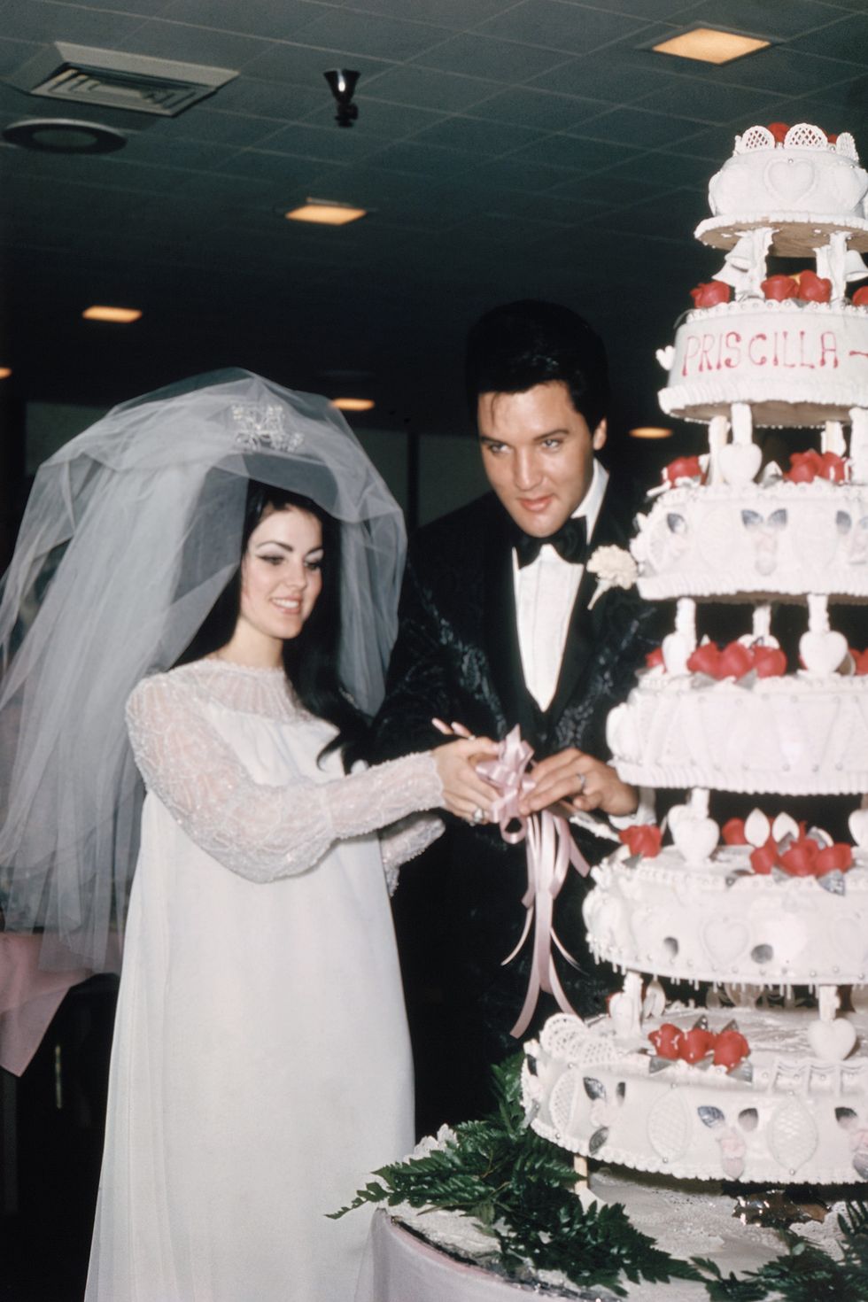 Priscilla Presley's wedding dress