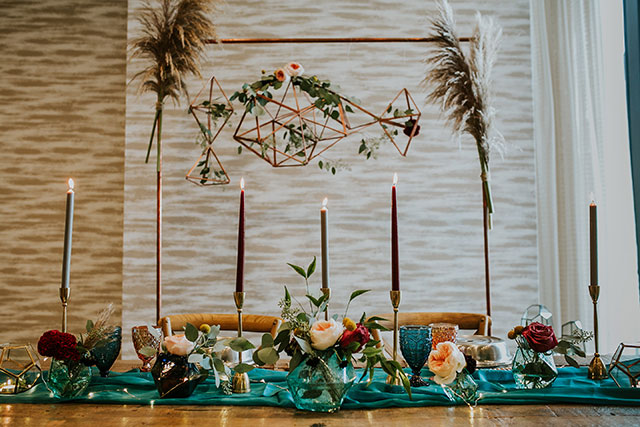 A modern and glamorous wedding styled shoot at The AC Hotel in Des Moines by Raelyn Ramey Photography and Trixies Salon