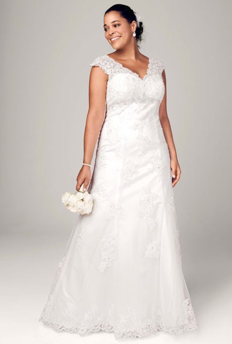 9t3299-davids-bridal-wedding-dress-primary