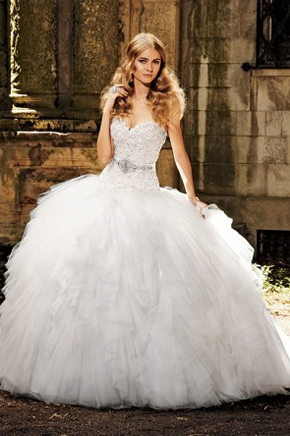 Eve of Milady 1461, for sale on PreOwnedWeddingDresses.com