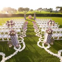 10 Pretty Ways to Line Your Wedding Aisle | PreOwnedWeddingDresses.com