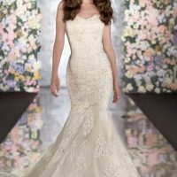 Lace Mermaid Wedding Gown