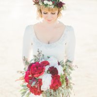 Bold Bouquets | PreOwnedWeddingDresses.com