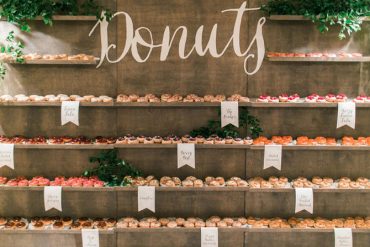 Delightful Donut Displays | PreOwnedWeddingDresse.com