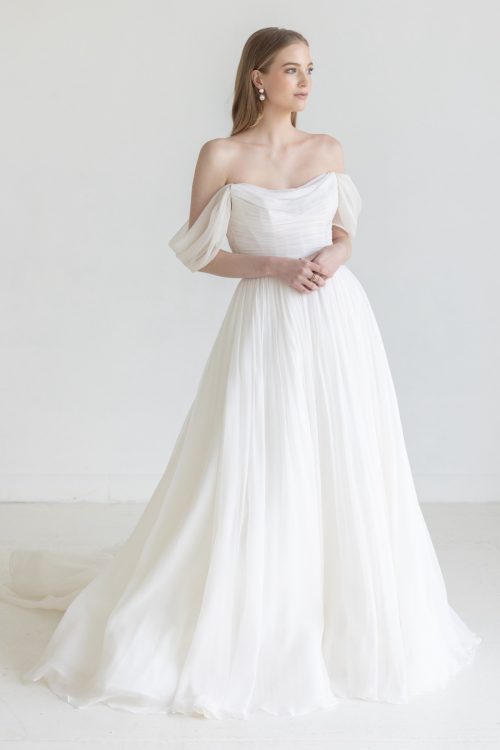 10 More Gorgeous, Grecian Inspired Wedding Gowns | PreOwned Wedding Dresses