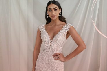 10 Gorgeous Justin Alexander Wedding Gown Designs for More Sophisticated Brides