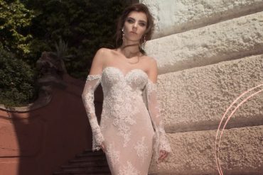 10 Julie Vino Wedding Dresses