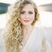 natural curly hair wedding hairstyle