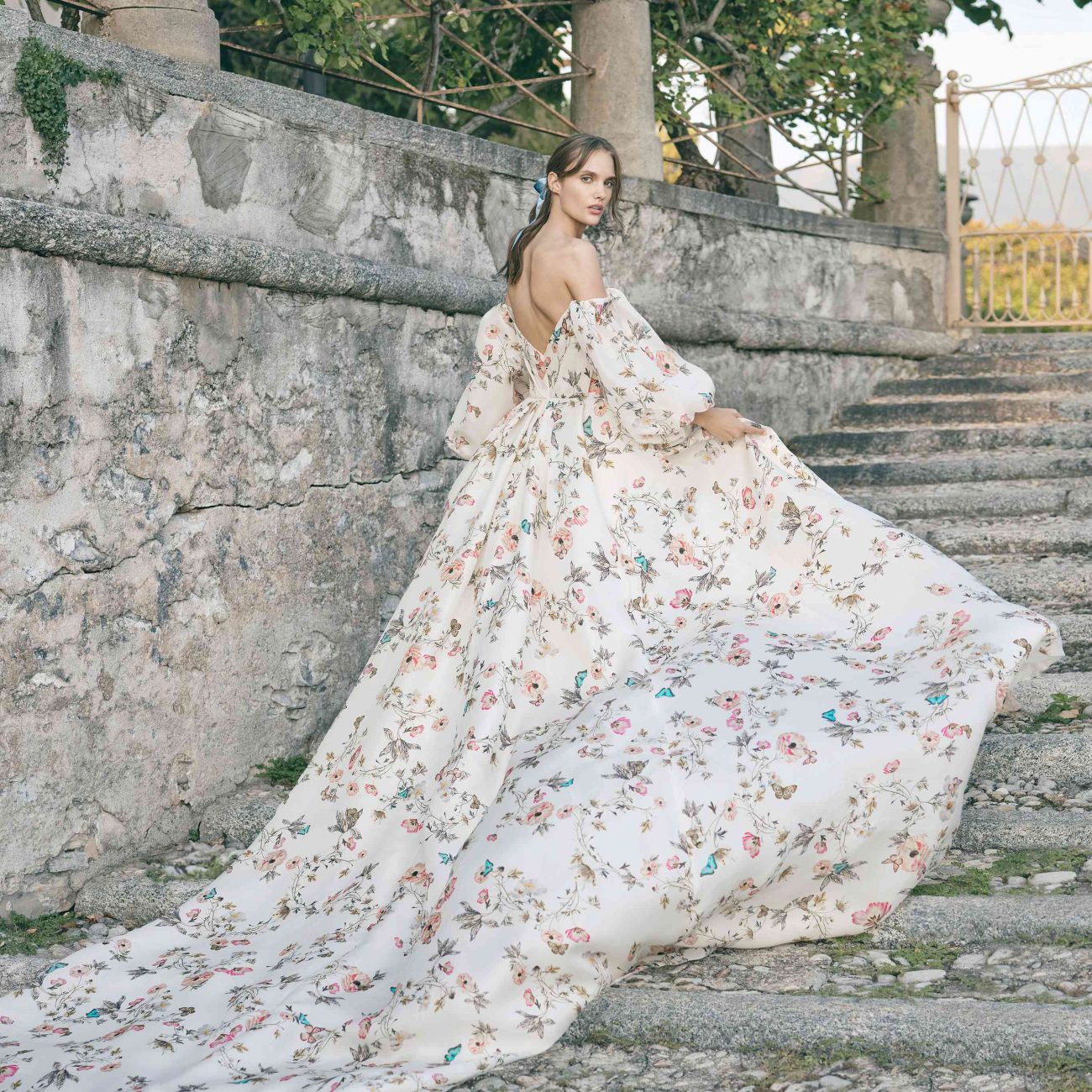 Monique Lhuillier Tuileries Wedding Dress