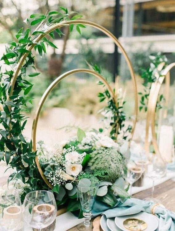 wedding table centerpiece with a double hoop design