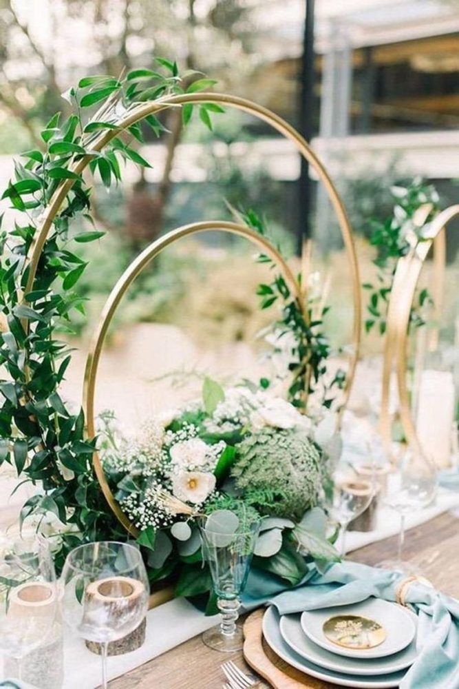 wedding table centerpiece with a double hoop design