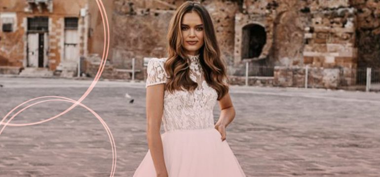 10 Gorgeous Sheer Lace Neckline Wedding Dresses