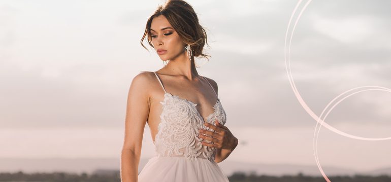 10 Gorgeous V Neck Wedding Dresses