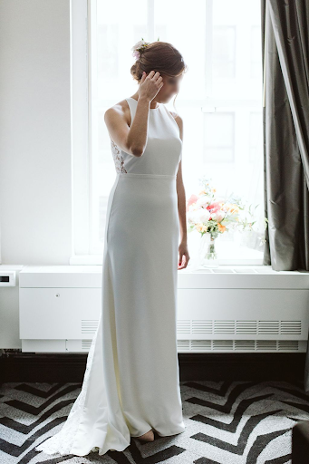 Simple elegant wedding dress