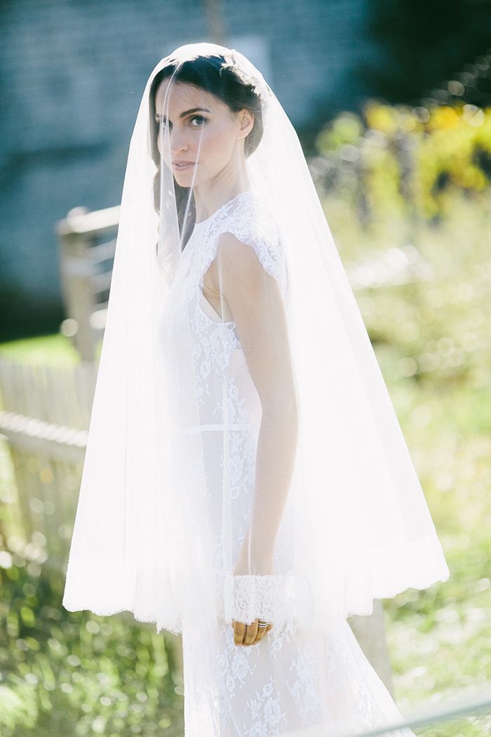 1-lace-wedding-veil