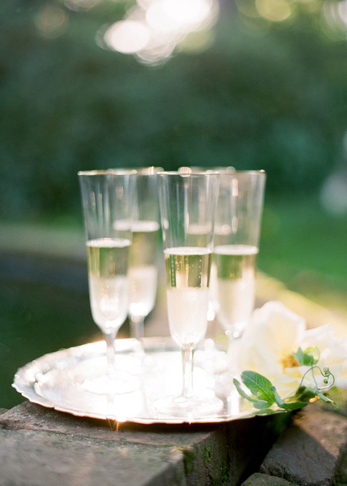 12-champagne-silver-platter
