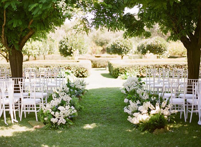 13-simple-outdoor-wedding-ceremony