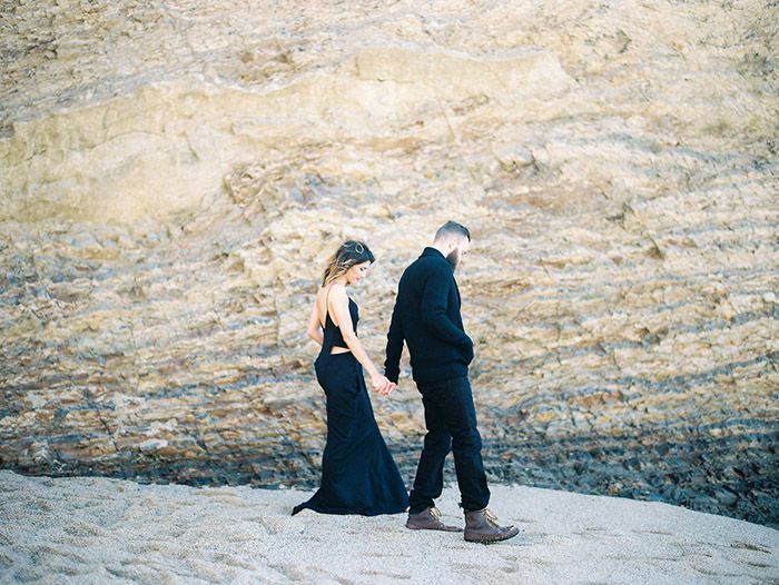 23-natural-beach-engagement-session
