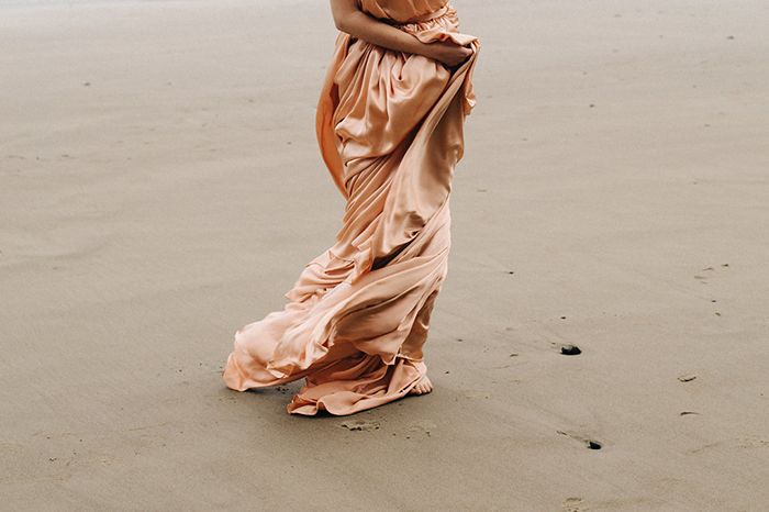 28-beach-wedding-gown-ideas