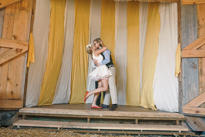 circus-wedding-receptions