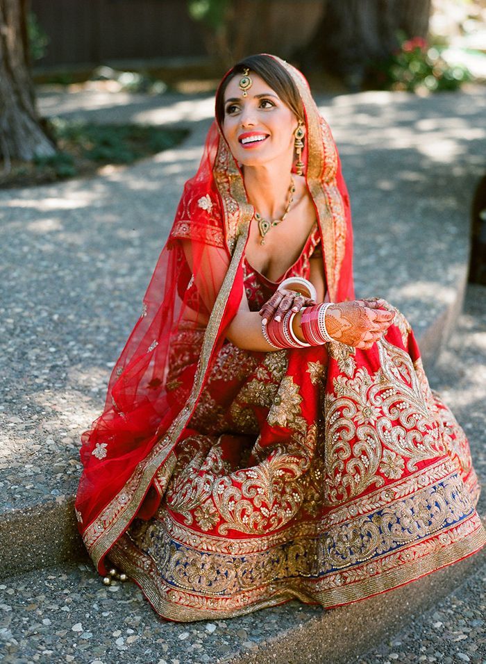 4-bold-red-indian-wedding-ceremony