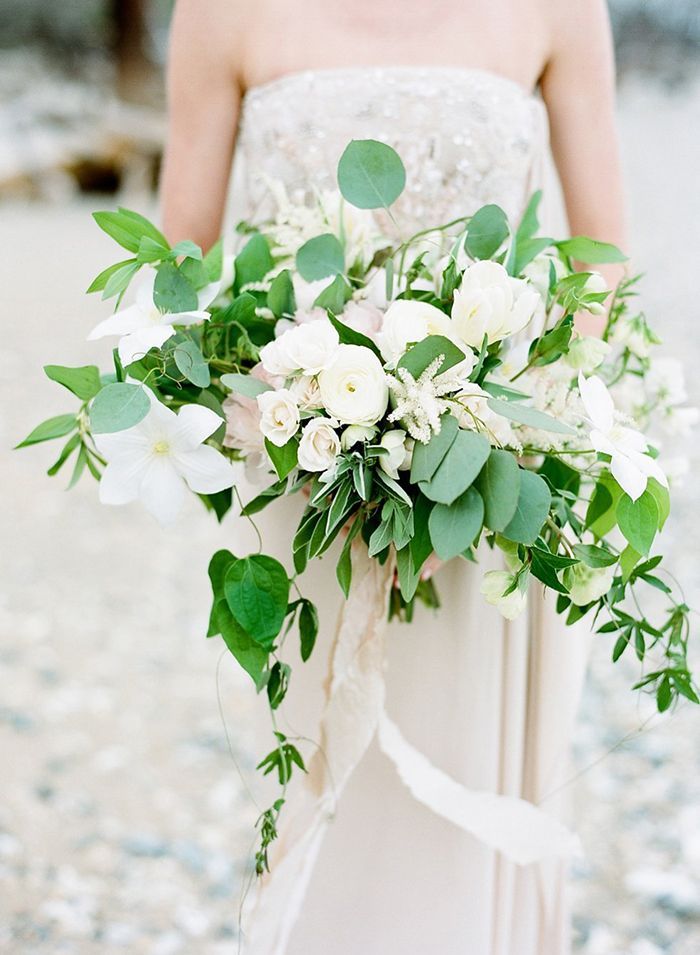 5-green-white-charleston-wedding