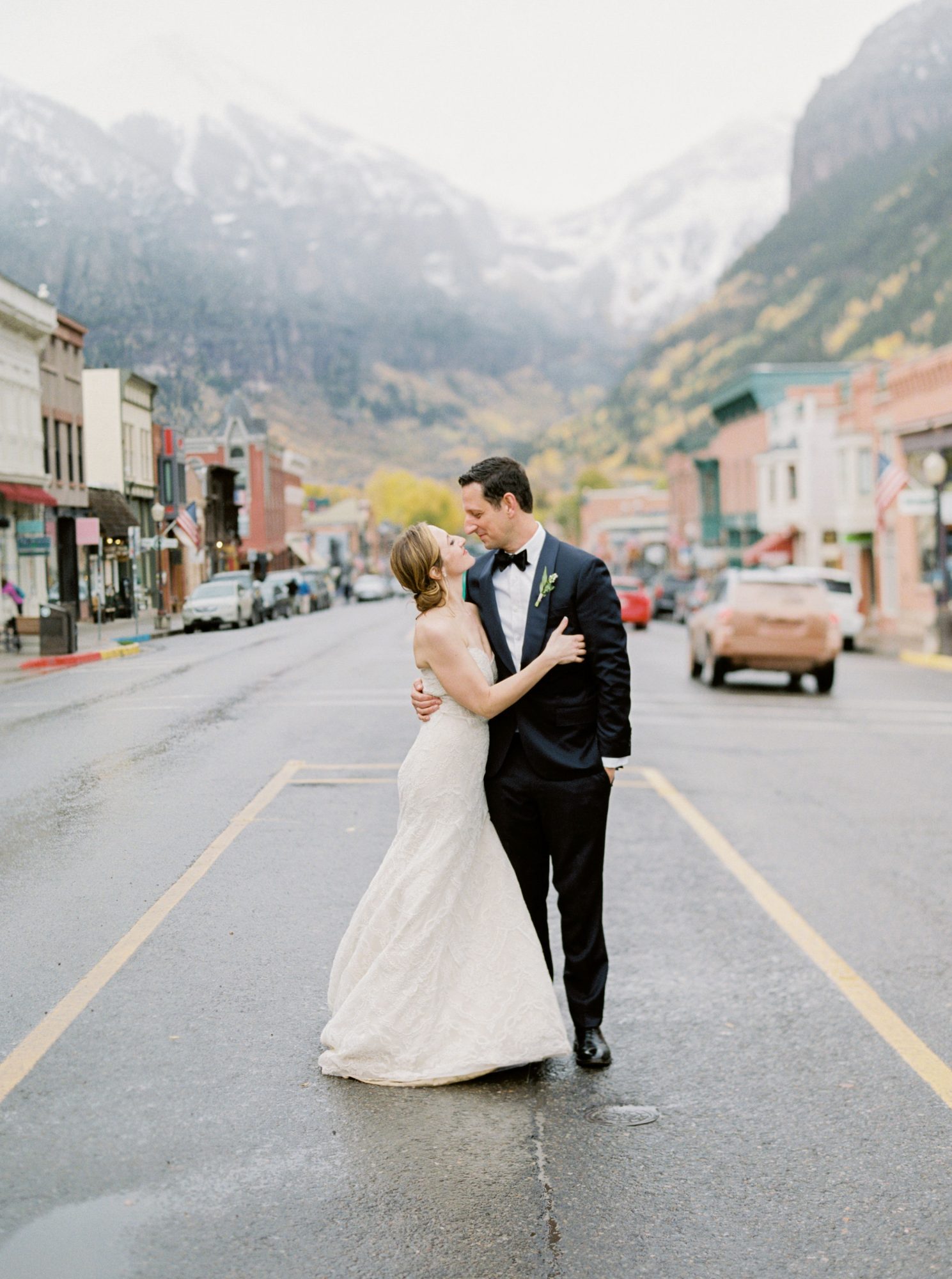 Autumn Destination Wedding in Telluride, Colorado Colored By Evergreens and  Yellow Aspen Leaves | PreOwned Wedding Dresses