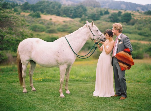 california-elopement-bride-groom-ceremony-outdoors