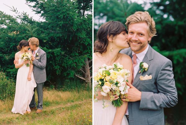 california-elopement-bride-groom-kiss-bouquet