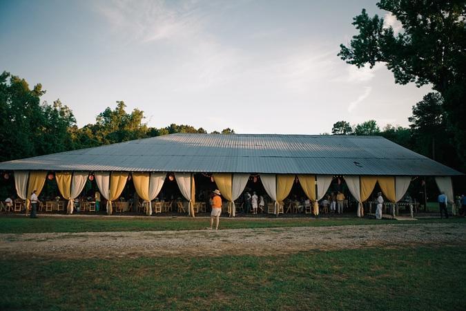 circus-farm-wedding