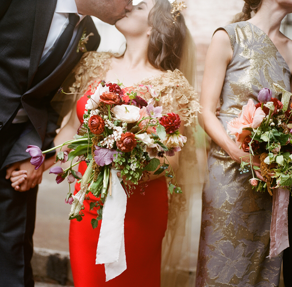 dutch-masters-wedding-bouquet-ideas