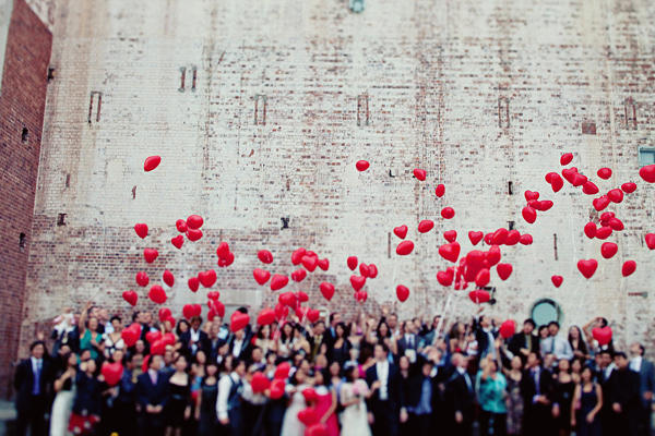 red heart wedding balloon ideas