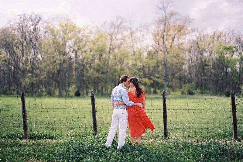 Tennessee Engagement Photos Wire Fence Open Field Coral Dress