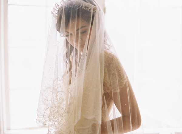 vintage-lace-wedding-veil-ideas