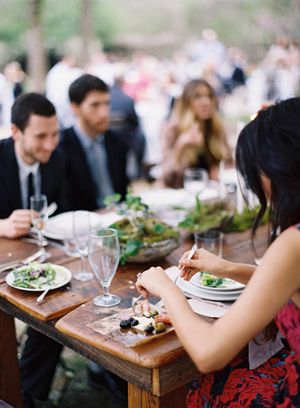wedding-reception-dinner-italian-farm-table
