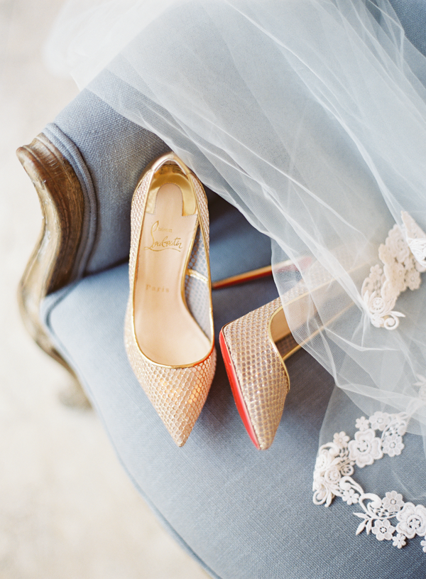 wedding-shoe-photography-shot