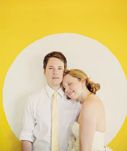 yellow-and-white-wedding-ideas
