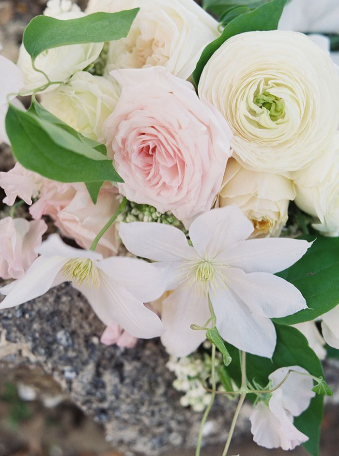 10-pink-green-white-wedding-ideas
