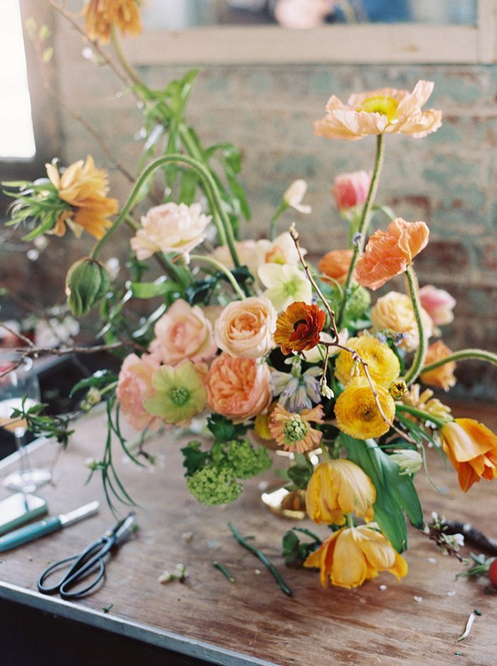 11-dutch-masters-wedding-flowers