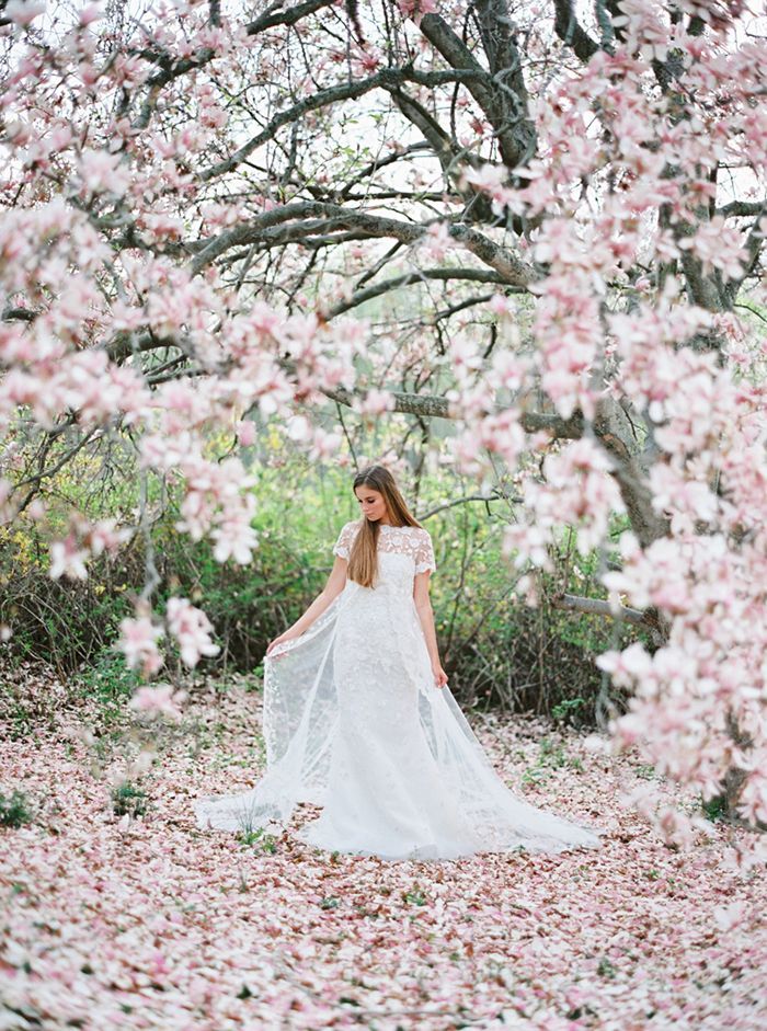 11-simple-spring-bridal-portrait-inspiration