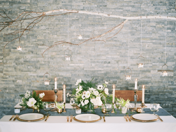 13-winter-wedding-reception-tables