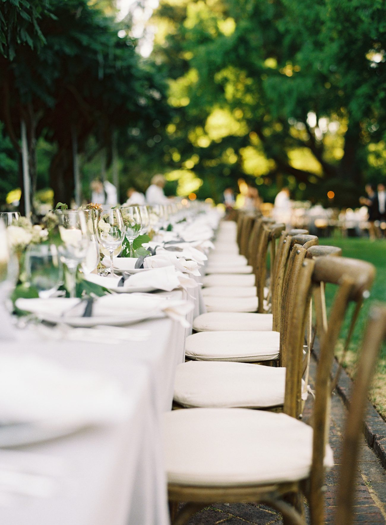 16-elegant-outdoor-garden-wedding