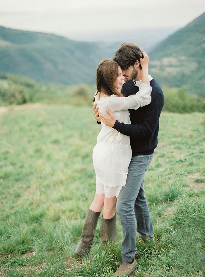 19-mountainside-outdoor-engagement