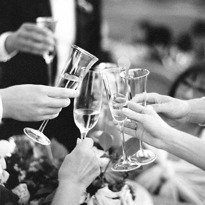21-wedding-champagne-toast