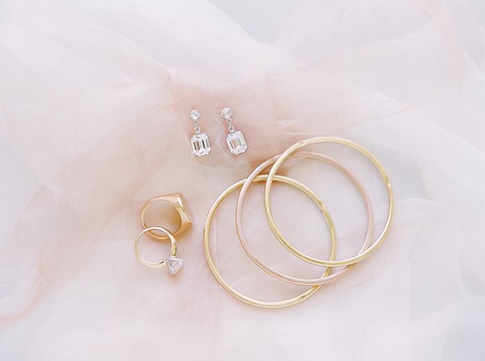 22-timeless-bridal-jewelry